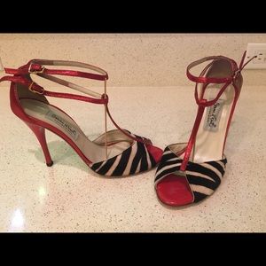 Comme il faut brand ballroom dancing shoes